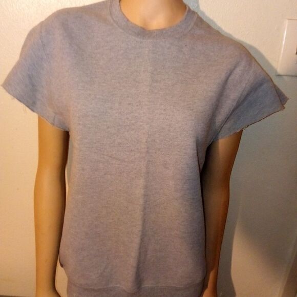 Fruit of the loom sleeveless gray sweat shirt, sma - Picture 5 of 6